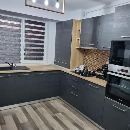 Luxury Apartments Bacau Ngoại thất bức ảnh