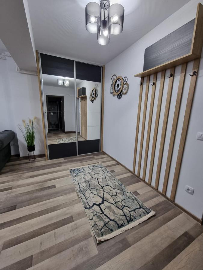 Luxury Apartments Bacau Ngoại thất bức ảnh