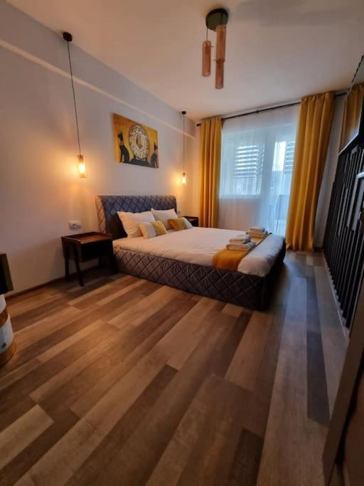 Luxury Apartments Bacau Ngoại thất bức ảnh