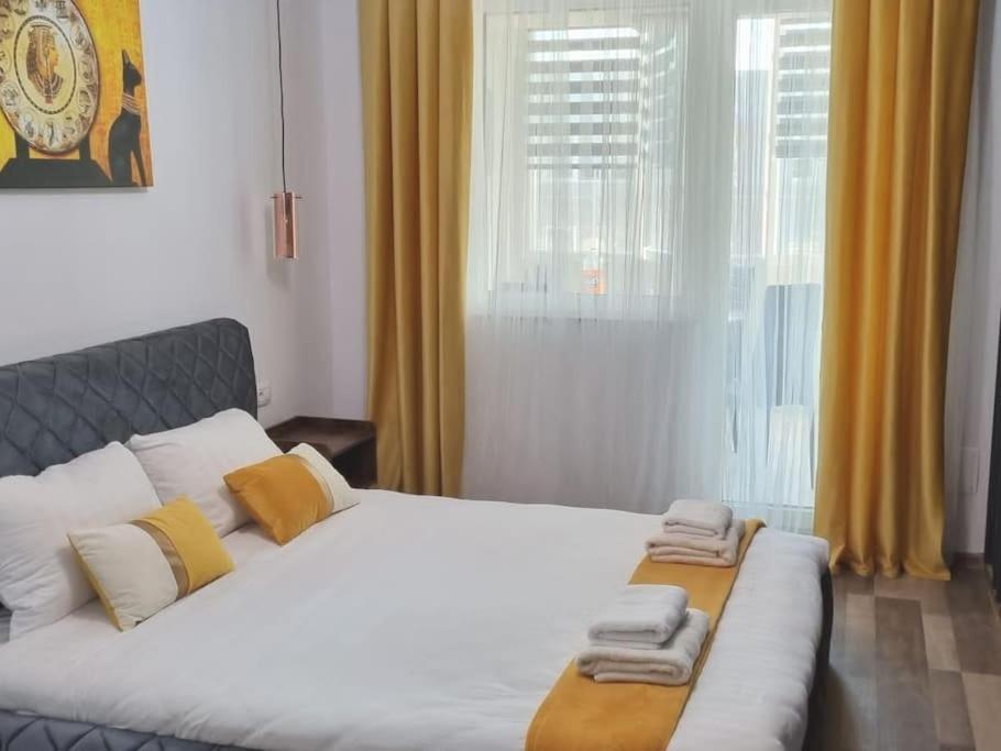Luxury Apartments Bacau Ngoại thất bức ảnh